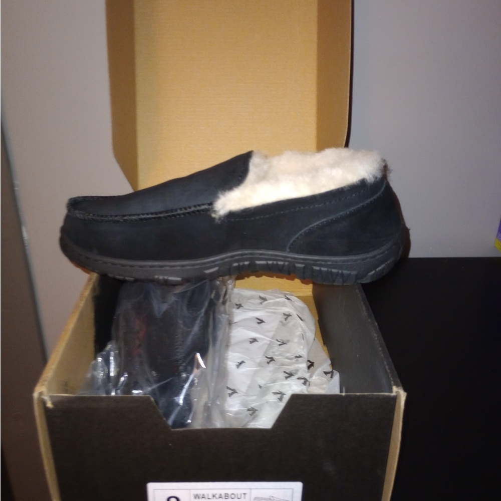 Walkabout sheepskin moccasin black